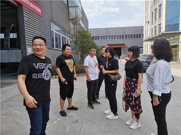 促交流共发展丨红星美凯龙高管团队莅临美积澳威工厂参观指导2021-08-25 15:51:50